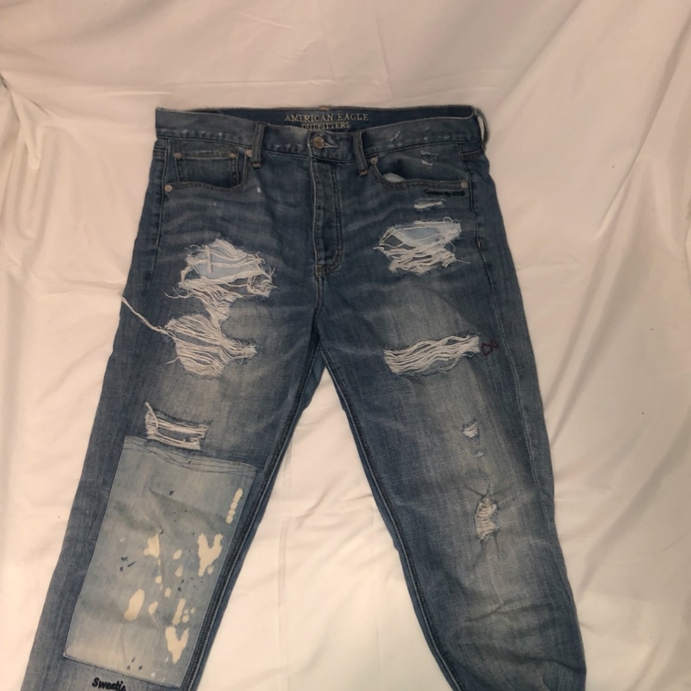 American Eagle– Vintage Hi-rise Jeans